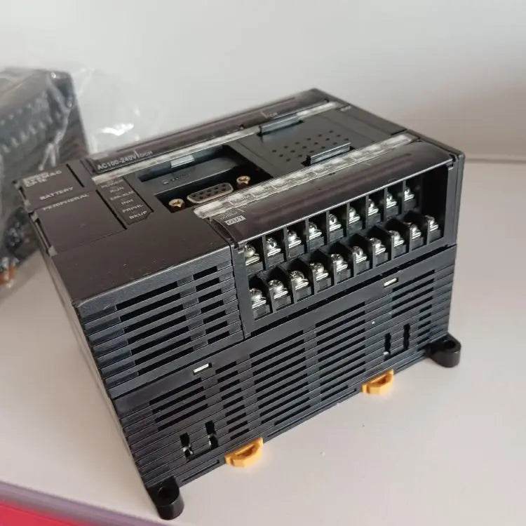 Compact PLC CP1E-N30DR-A with 18 Inputs, 12 Outputs, and Relay Output Type - chengruiyuan