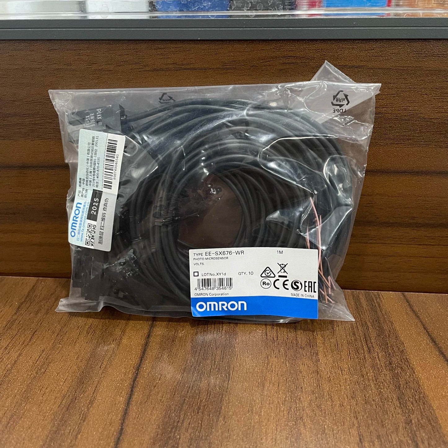 Compact Slot Sensor EE-SX676-WR - 5mm Detection, Through-Beam, NPN Output, IP50 - chengruiyuan