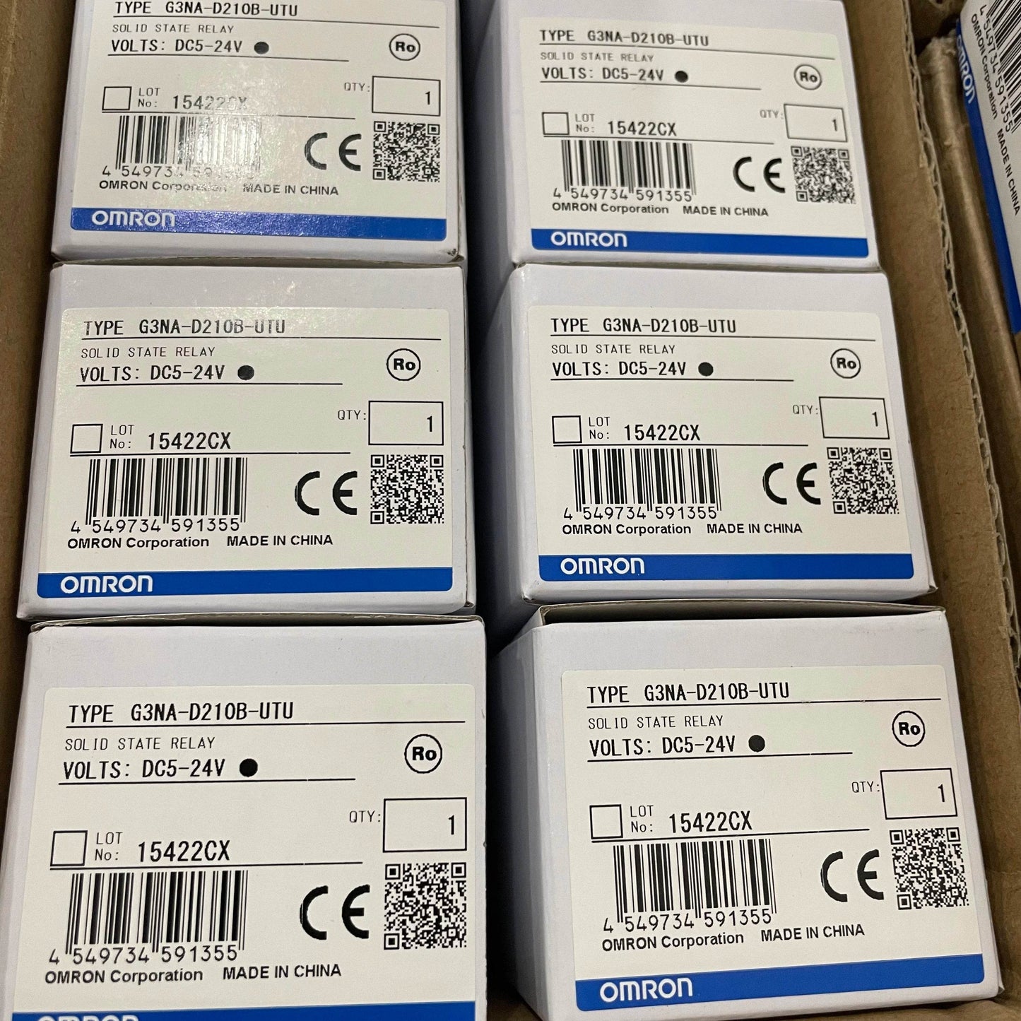 20A 240VAC Solid State Relay with Built-in Heatsink - G3NA-D210B-UTU - chengruiyuan