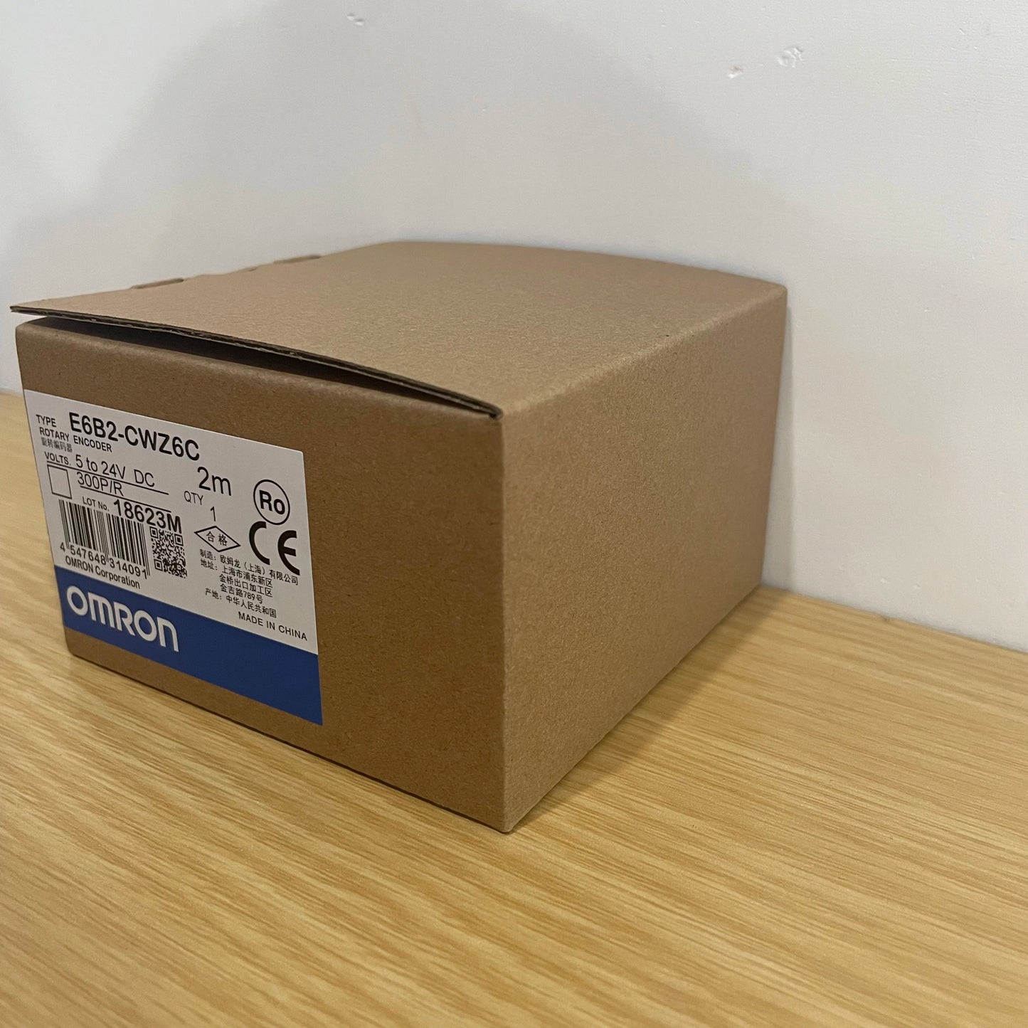 E6B2-CWZ6C 300P/R 2M Incremental Rotary Encoder, 300 Pulses, 2M Cable