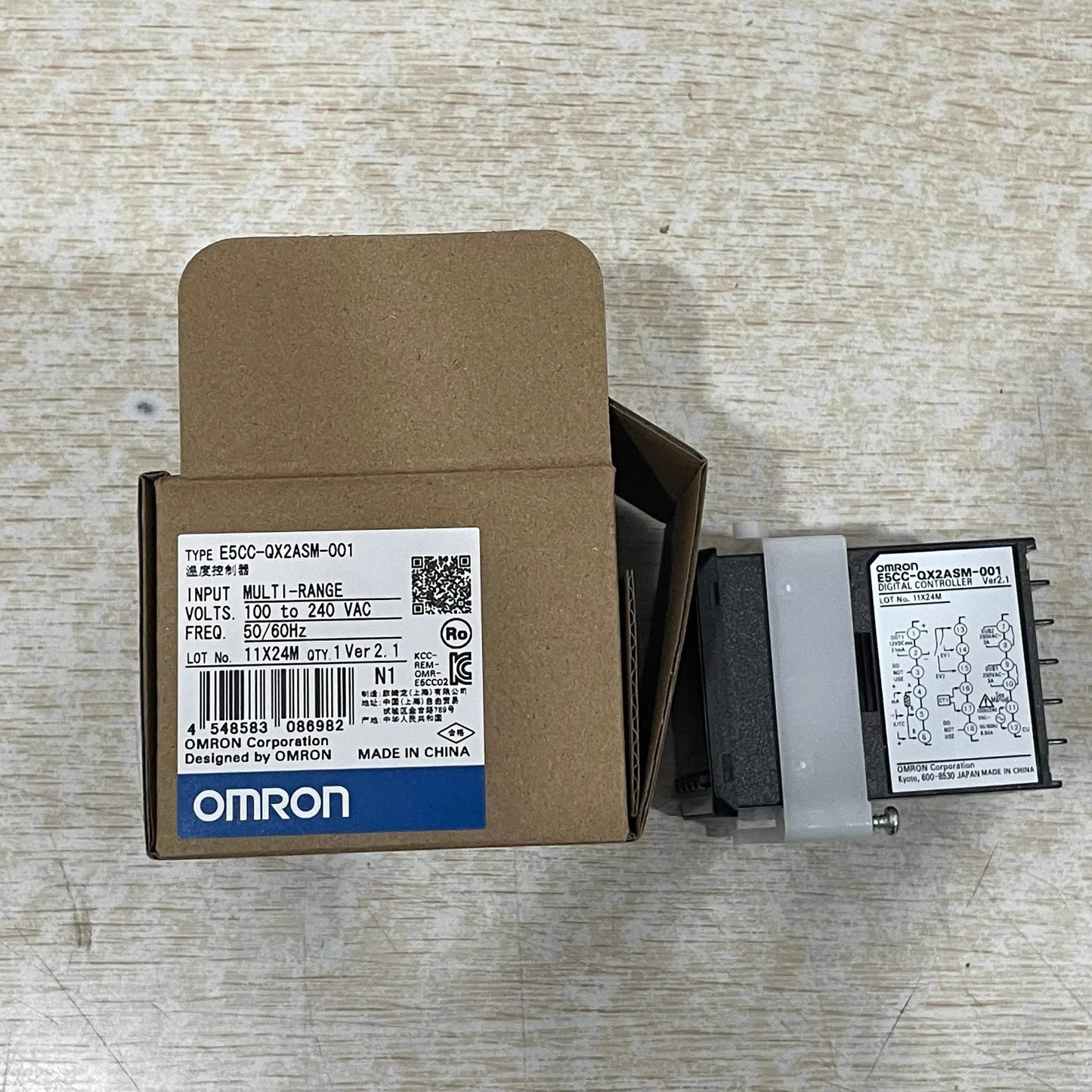 E5CC-QX2ASM-001 Digital Temperature Controller with SSR Output and 1/16 DIN Size - chengruiyuan