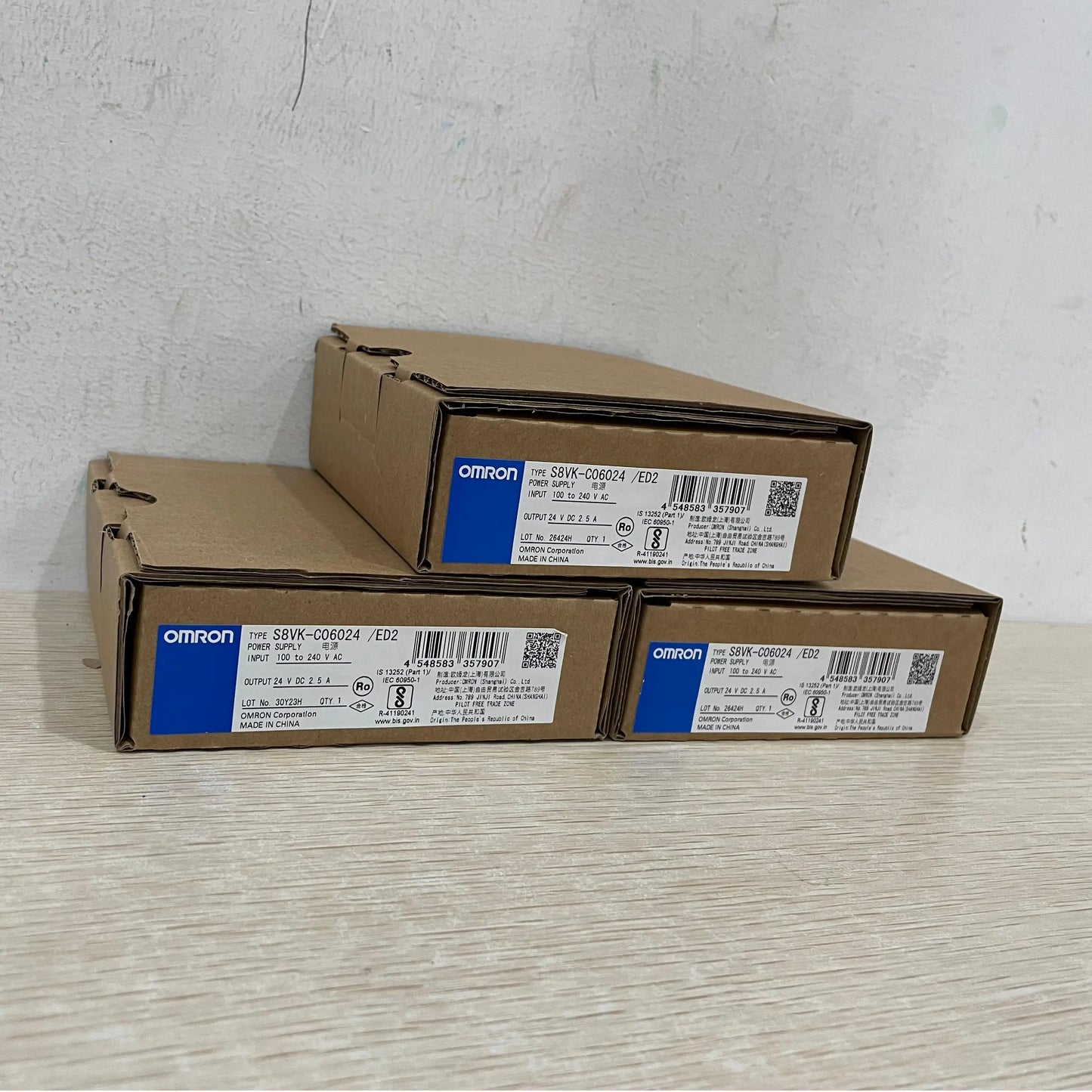 24V 60W DIN Rail Power Supply - Compact and Reliable S8VK-C06024