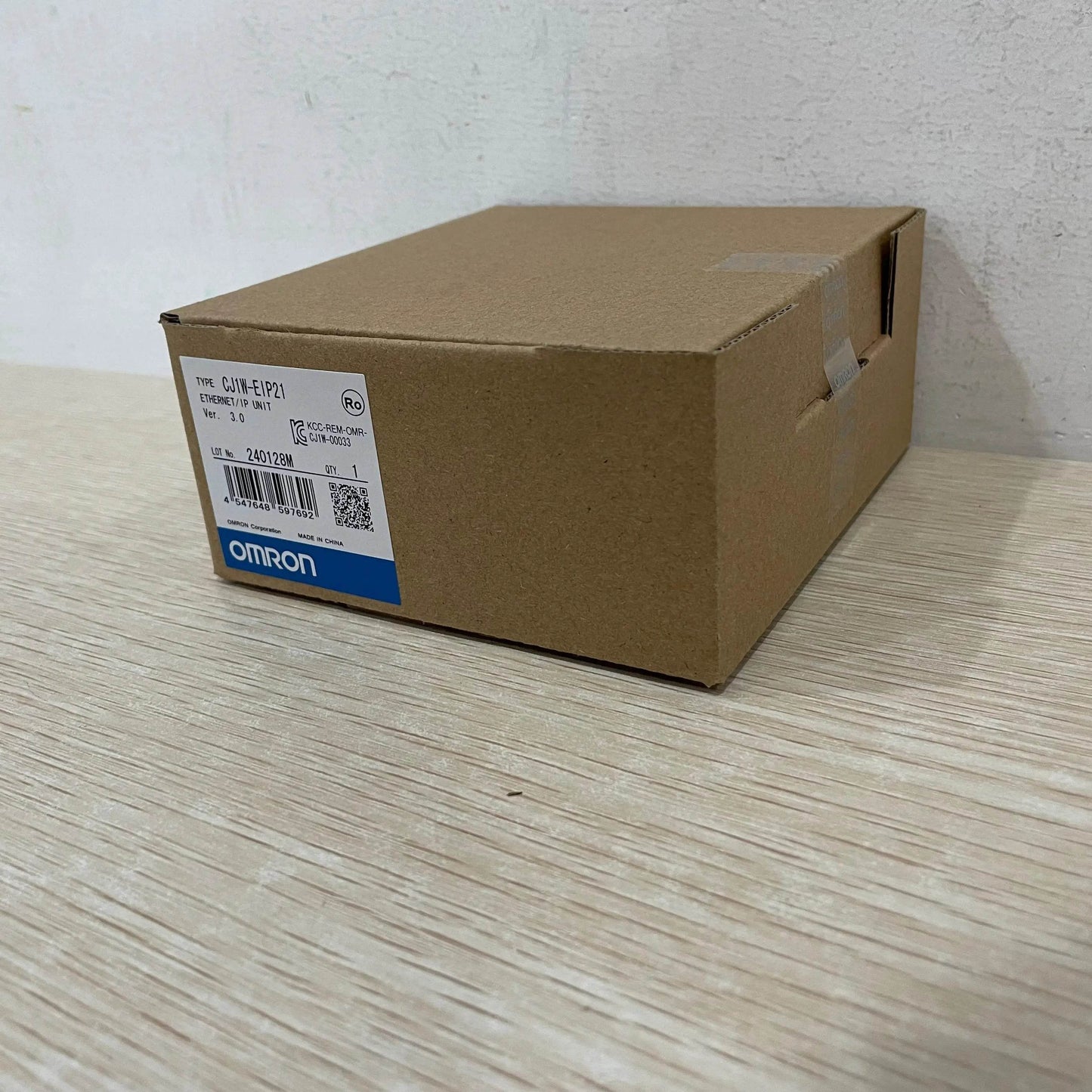 CJ1W-EIP21 Ethernet/IP PLC Communication Unit for Seamless Network Integration - chengruiyuan