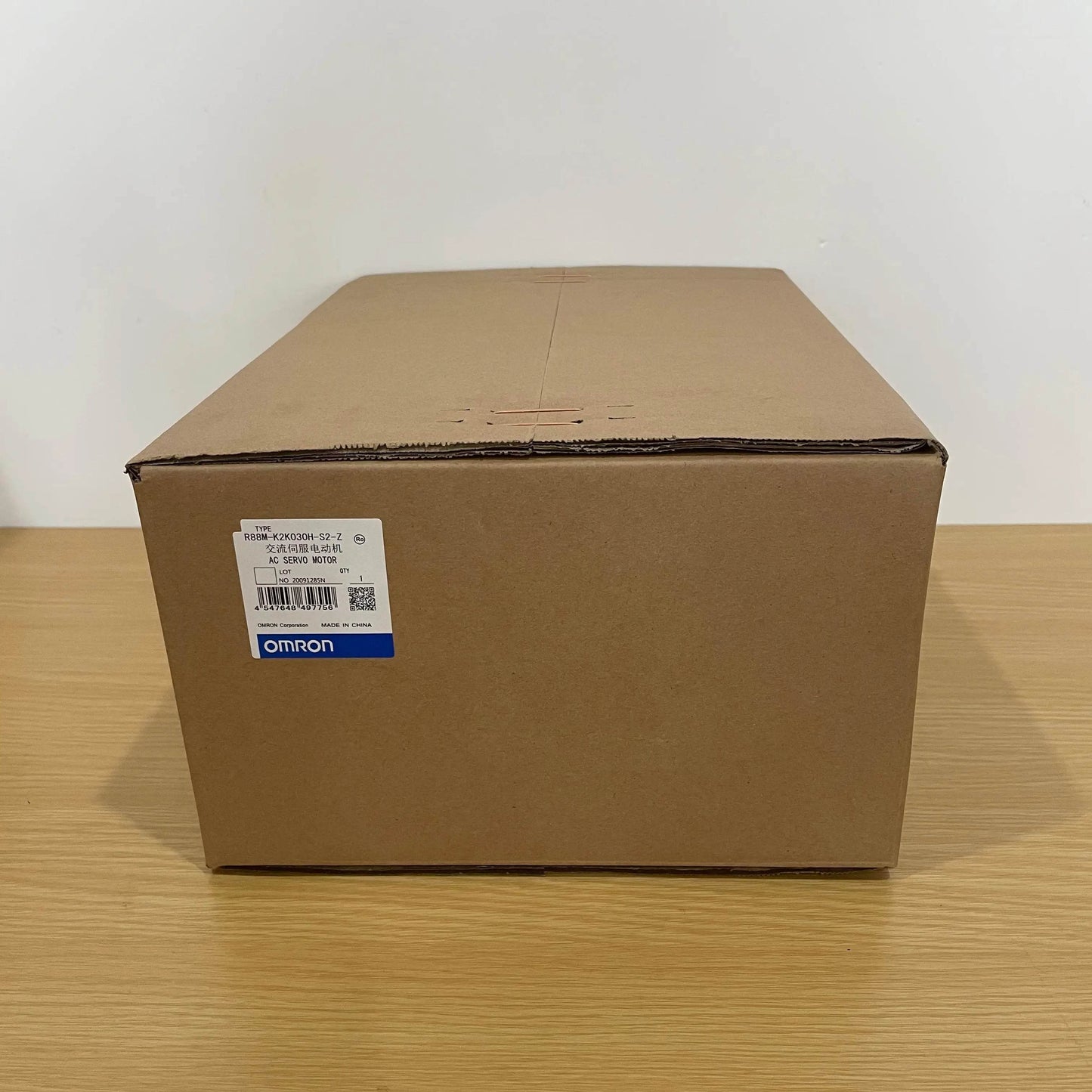 High Torque 30W Servo Motor R88M-K2K030H-S2-Z with Precision Encoder - chengruiyuan