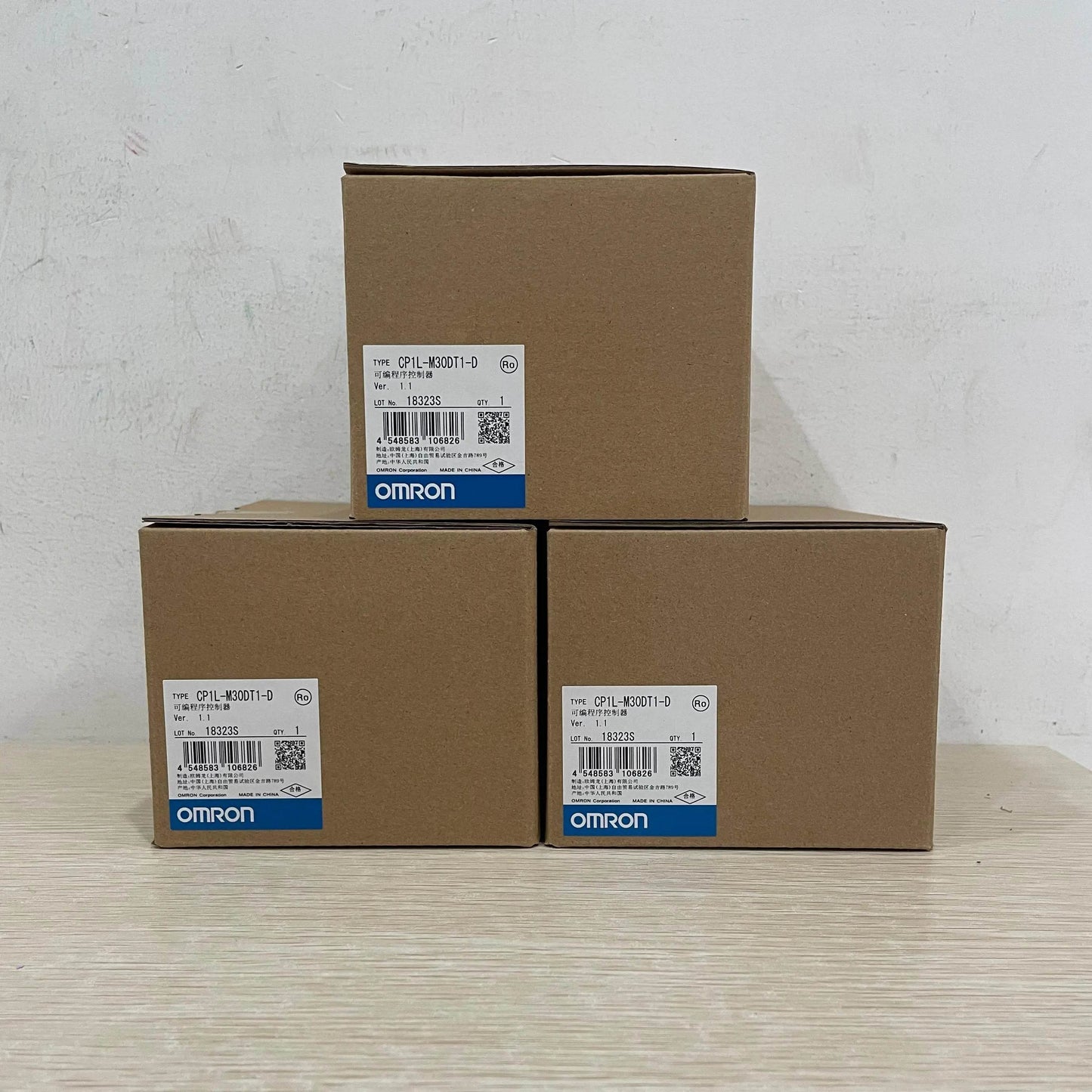Compact PLC CP1L-M30DT1-D with 18 Inputs, 12 Outputs, and Built-in USB for Easy Programming - chengruiyuan