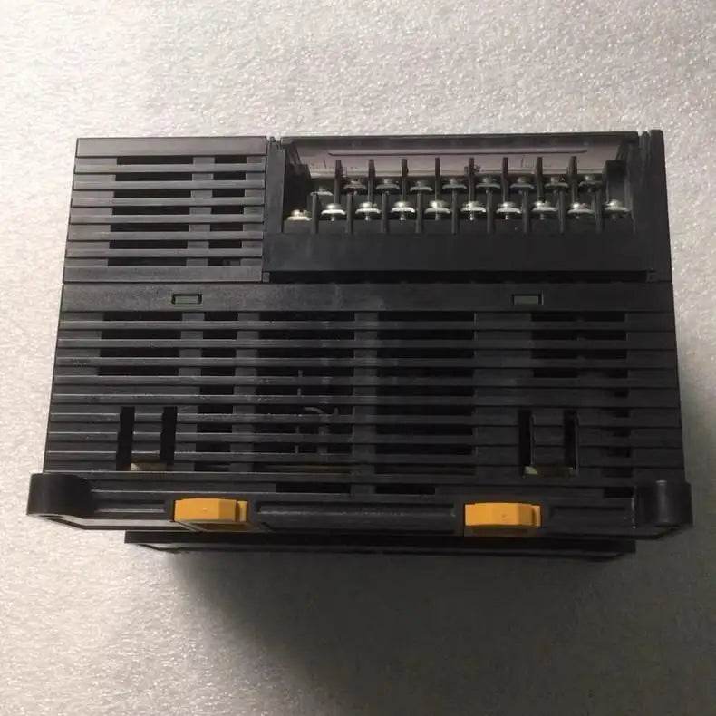 Compact PLC CP1L-M30DR-A with 18 Inputs, 12 Outputs, and Built-in RS232 Port - chengruiyuan