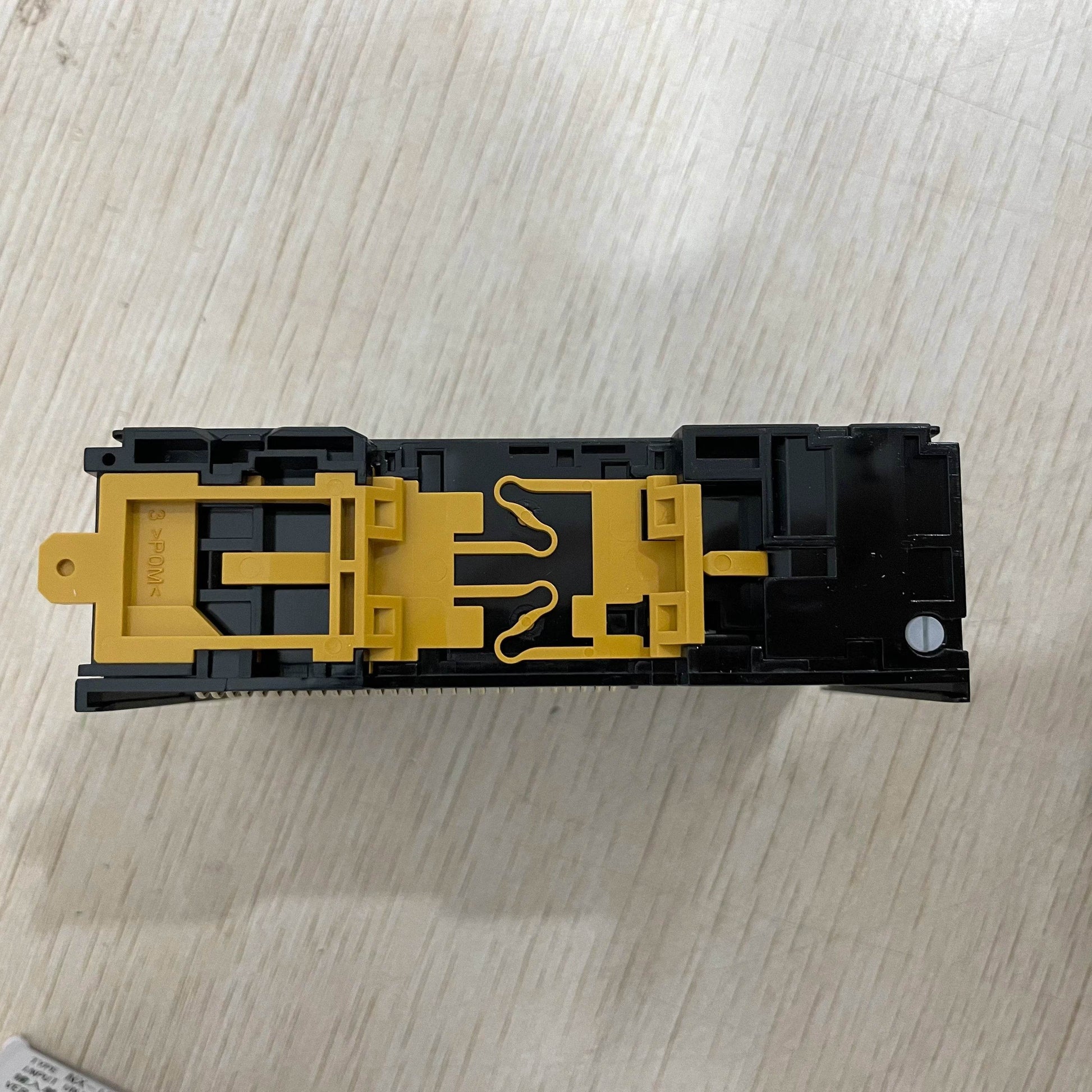 NX-ID6142-6 Digital I/O Module, 16 Points, 24V DC, Sinking Input, Relay Output - chengruiyuan