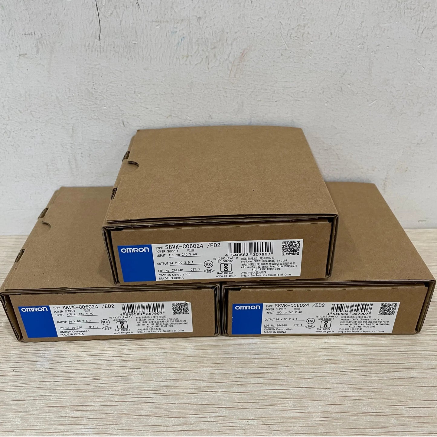 24V 60W DIN Rail Power Supply - Compact and Reliable S8VK-C06024