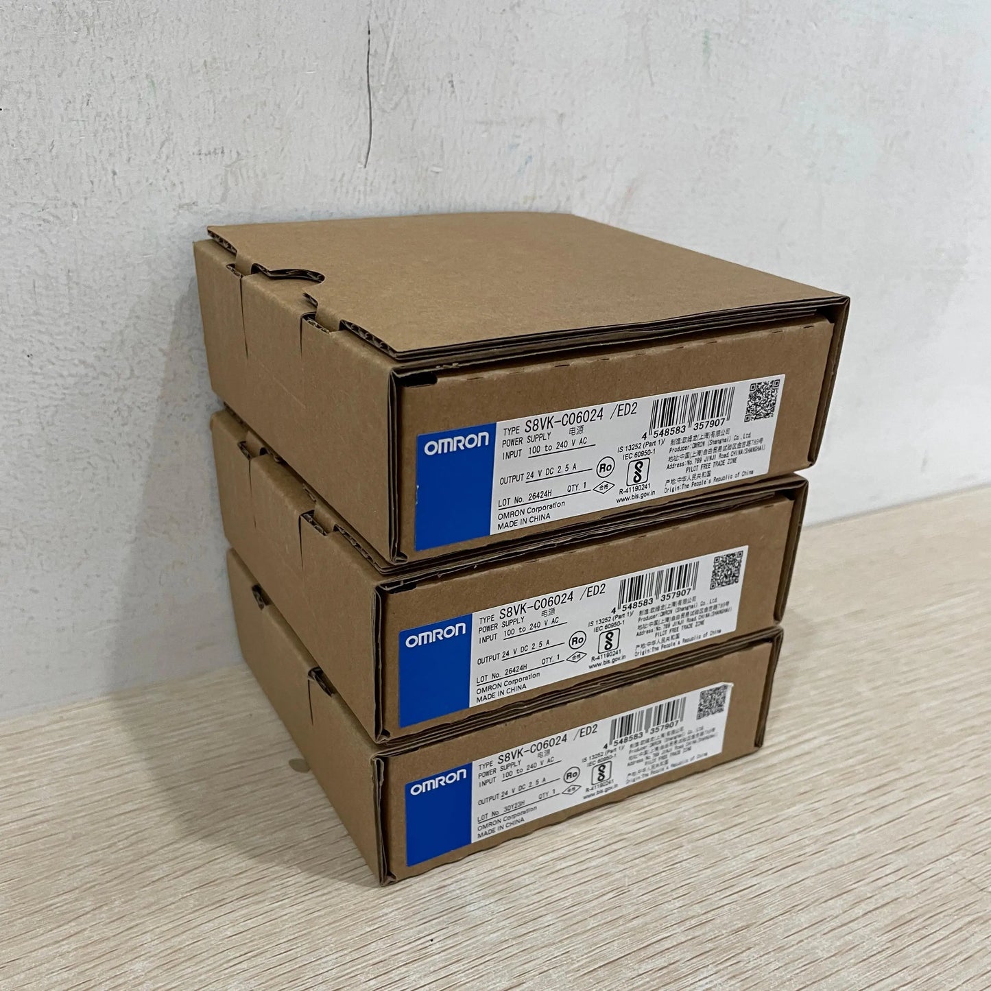 24V 60W DIN Rail Power Supply - Compact and Reliable S8VK-C06024