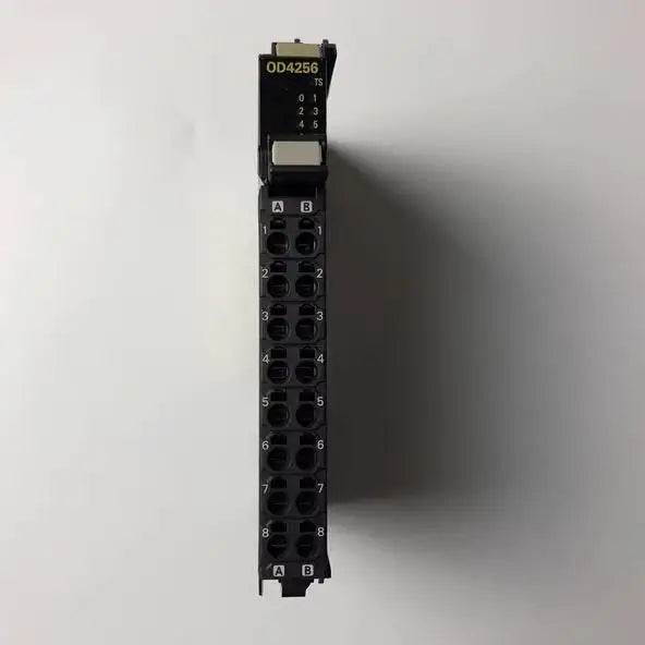 NX-OD4256 32-Port Industrial Ethernet Switch with DIN Rail Mount and 10/100/1000 Mbps Support - chengruiyuan