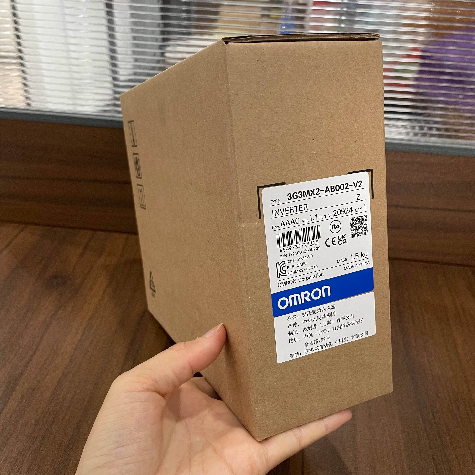 3G3MX2-AB002-V2 Compact Inverter Drive, 200V, 0.2kW, High-Performance Motor Control - chengruiyuan