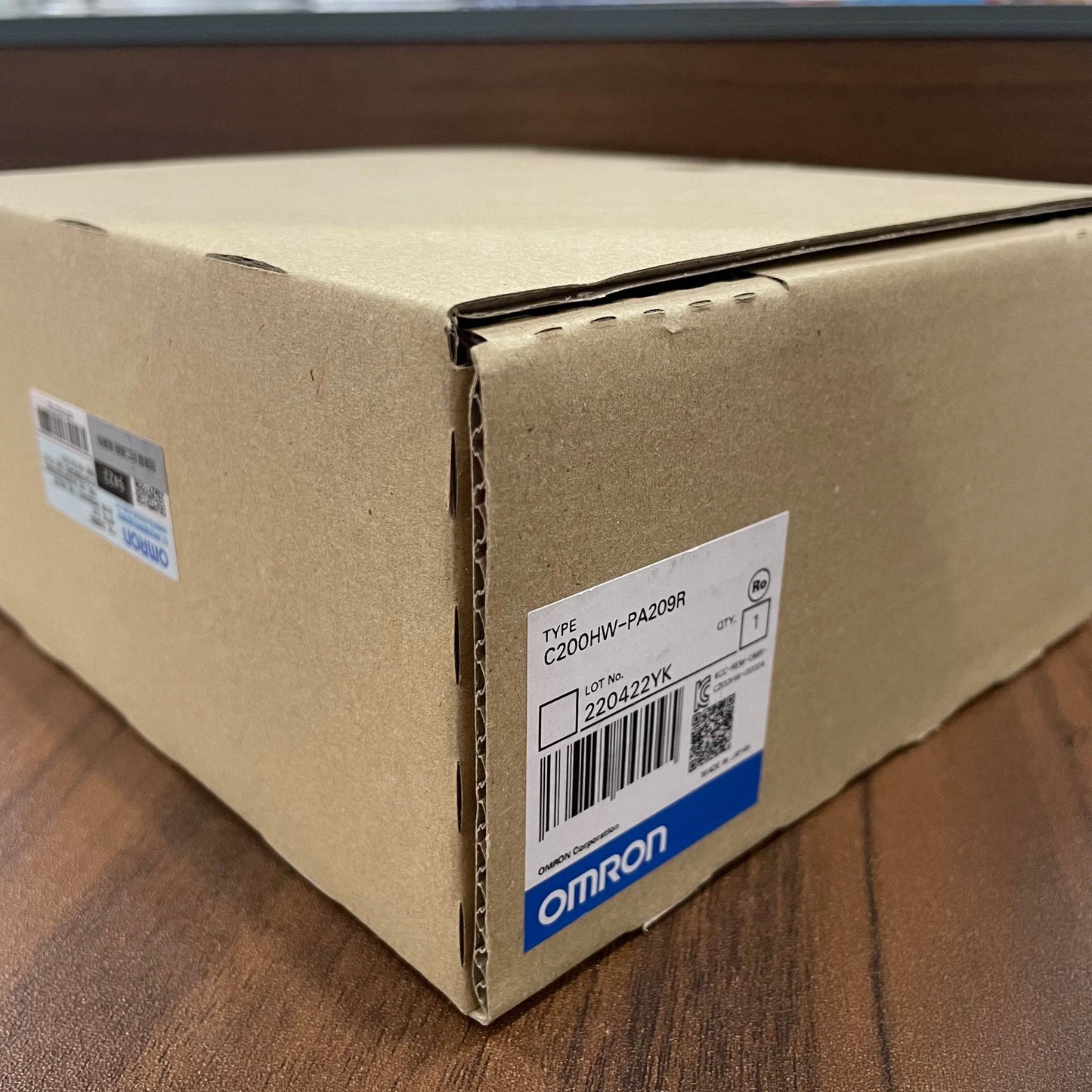 C200HW-PA209R 100-120V AC Power Supply Unit for PLC Racks - chengruiyuan