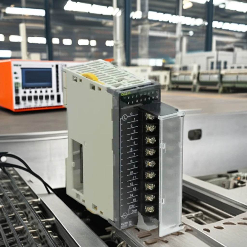 CJ1W-OC211 16-Point Output Module for PLC Systems, 24VDC, 0.5A per Point - chengruiyuan