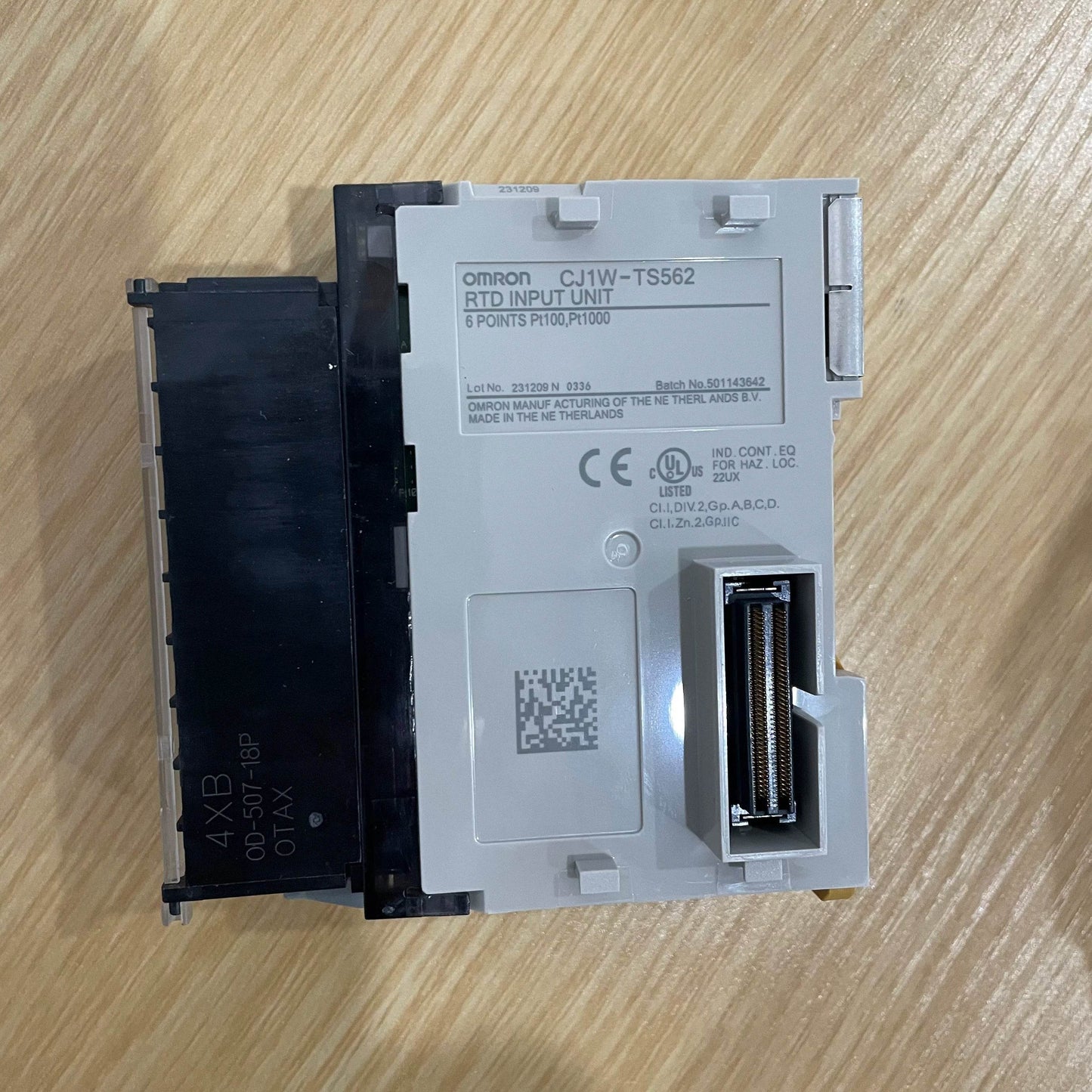 CJ1W-TS562 16-Point High-Density Temperature Input Unit for PLCs - chengruiyuan