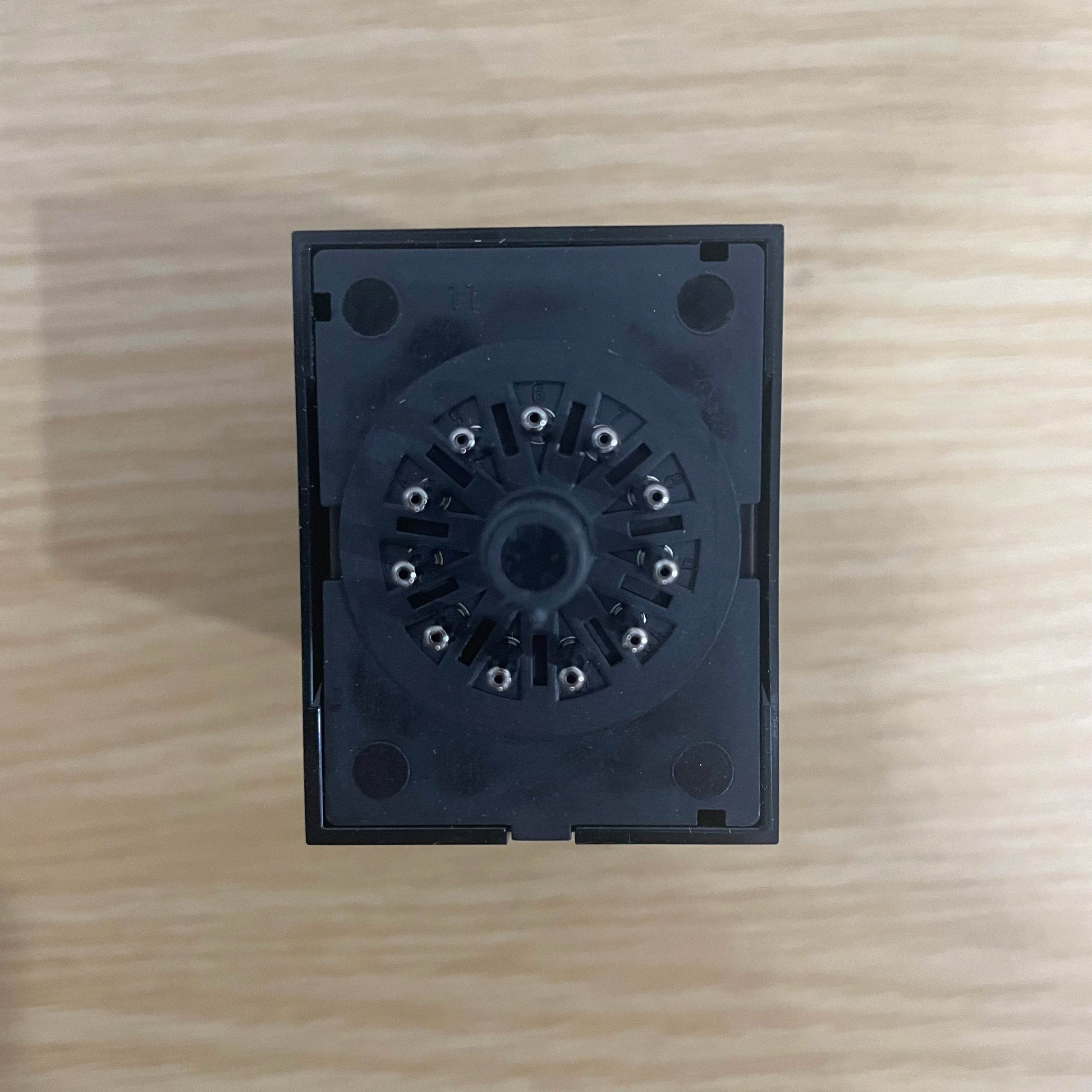 61F-LS-CP11-NRA Limit Switch with Compact Design and High Durability - chengruiyuan