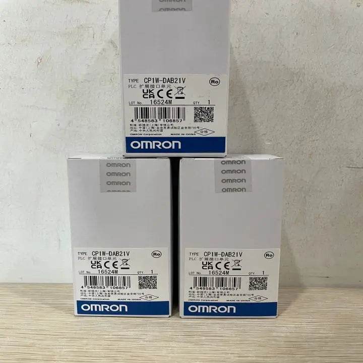 Digital I/O Expansion Unit CP1W-DAB21V with 16 Inputs and 16 Outputs - chengruiyuan