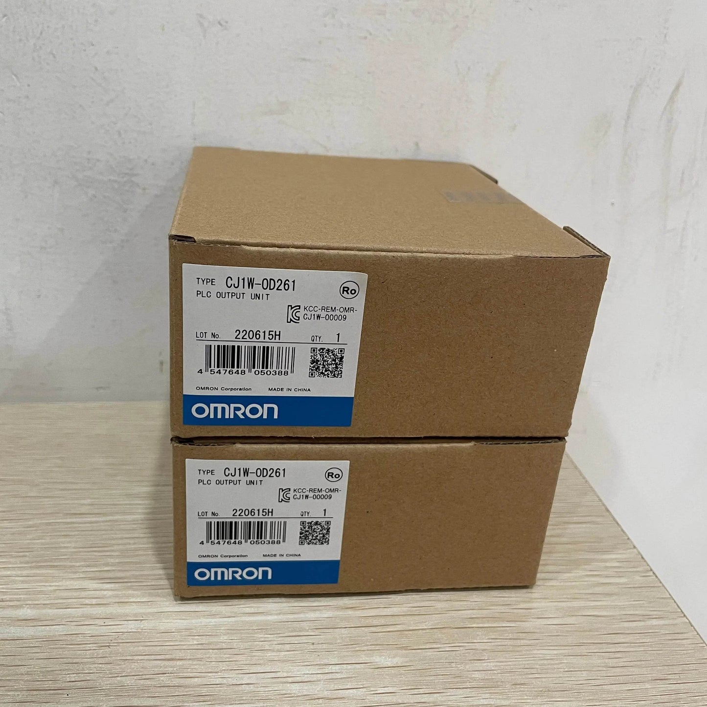 CJ1W-OD261 16-Point Digital Output Module for PLC Systems - chengruiyuan