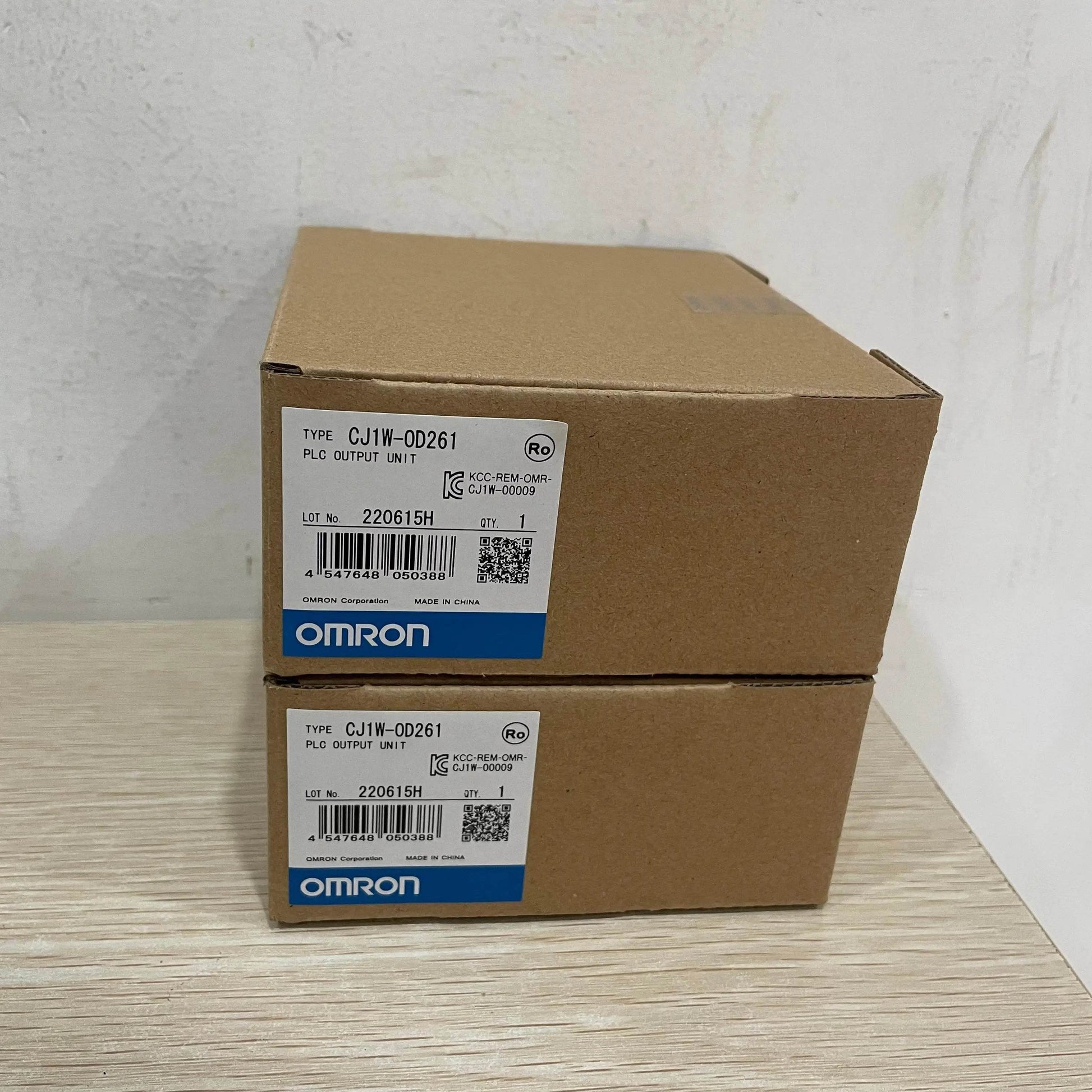 CJ1W-OD261 16-Point Digital Output Module for PLC Systems - chengruiyuan