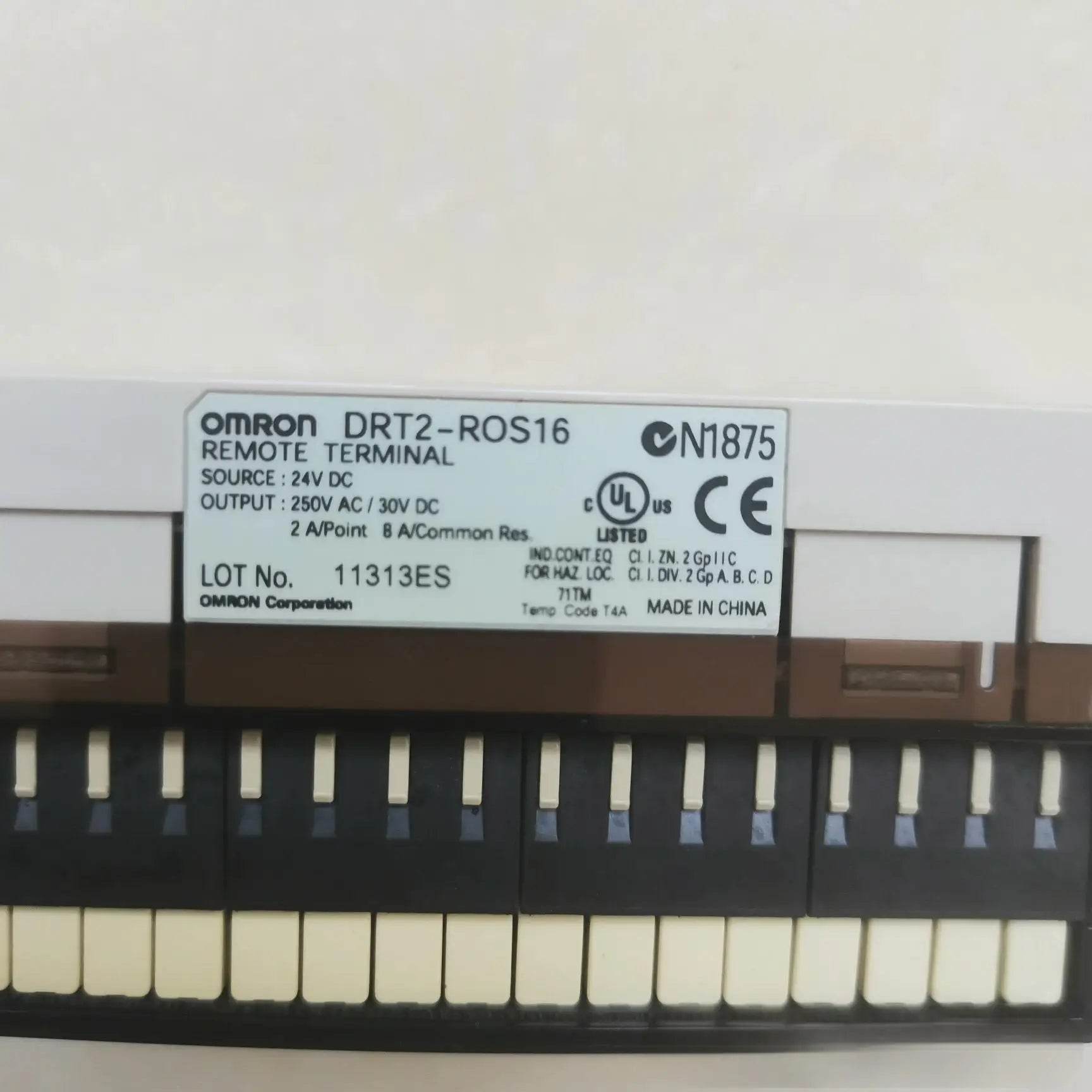 DRT2-ROS16 16-Point Remote I/O Slave Unit with Optical Couplers - chengruiyuan