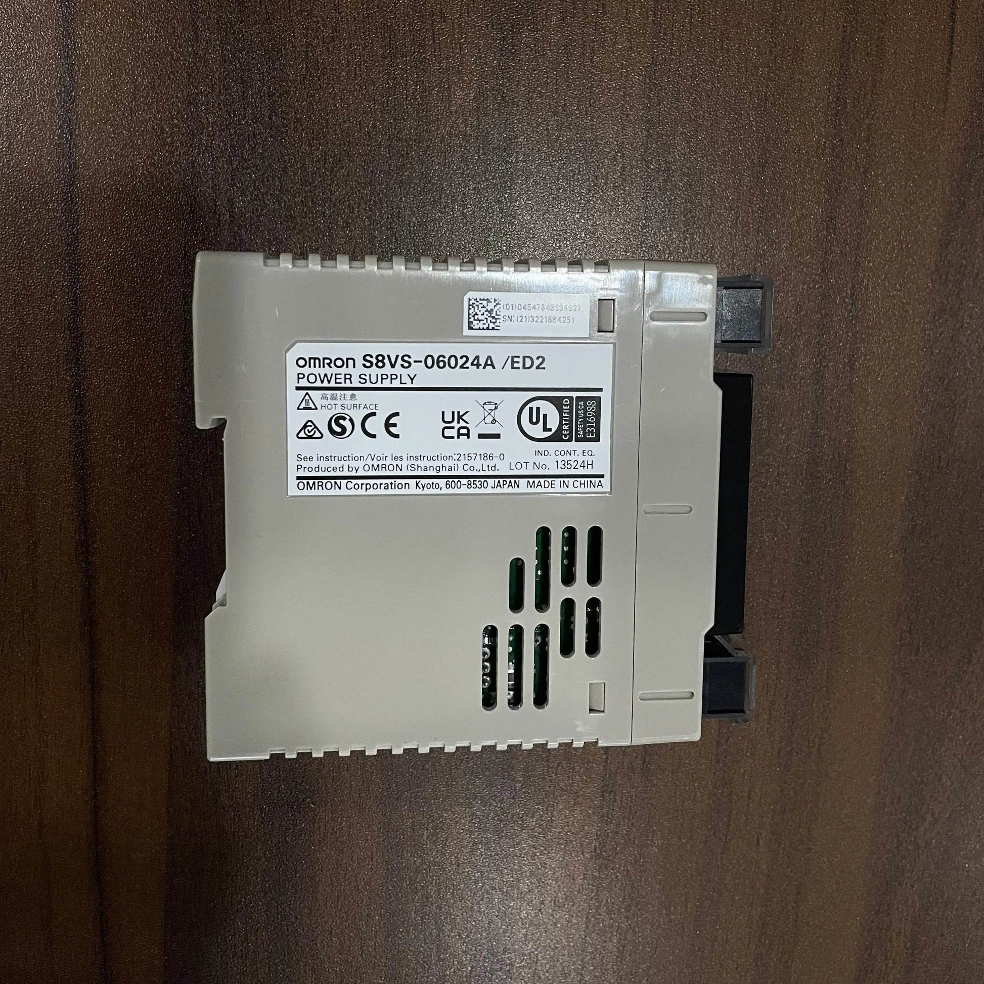 24V 60W DIN Rail Power Supply - Compact, Reliable S8VS Series for Industrial Automation - chengruiyuan