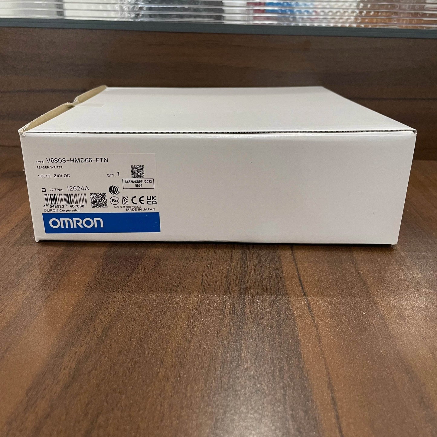 V680S-HMD66-ETN Industrial RFID Head with Ethernet Communication and Long-Range Detection - chengruiyuan